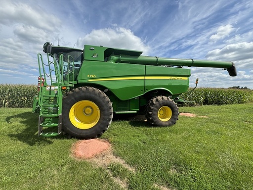 https://photos.machinefinder.com/48/10564348/68144282_large_52389.jpg