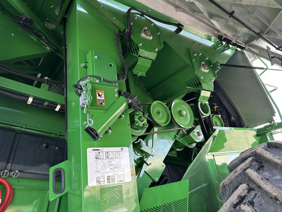 https://photos.machinefinder.com/13/10578813/70976781_large_90476.jpg