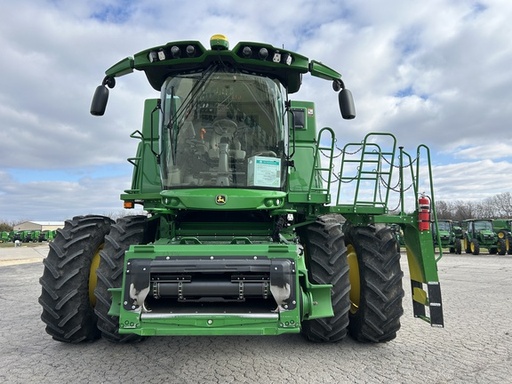 https://photos.machinefinder.com/32/10578932/70253543_large_61659.jpg