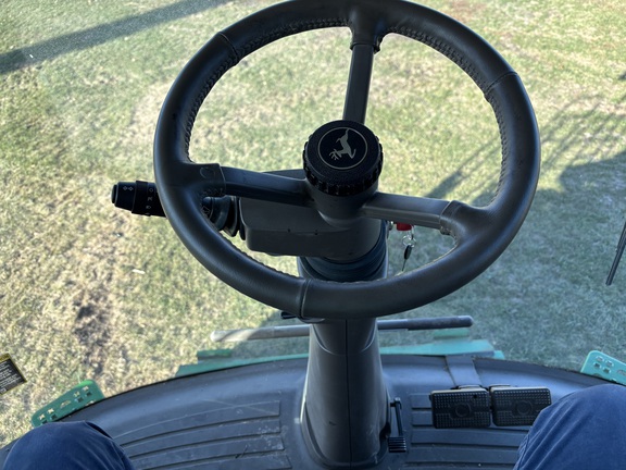 https://photos.machinefinder.com/18/10580518/76828571_large_40349.jpg