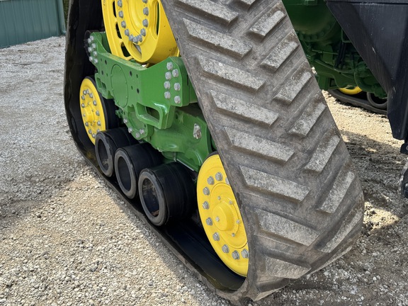 https://photos.machinefinder.com/19/10582119/72208323_large_14553.jpg
