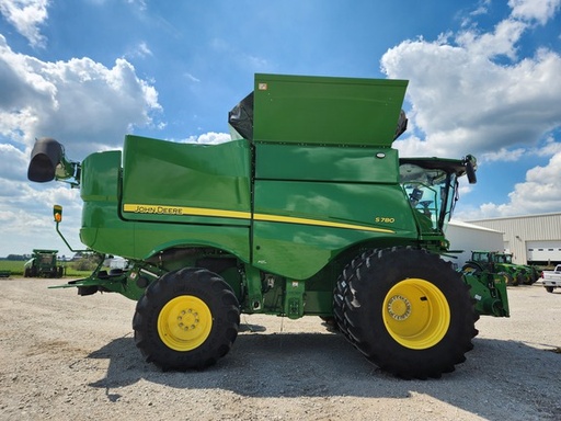 https://photos.machinefinder.com/21/10583421/75340763_large_52331.jpg