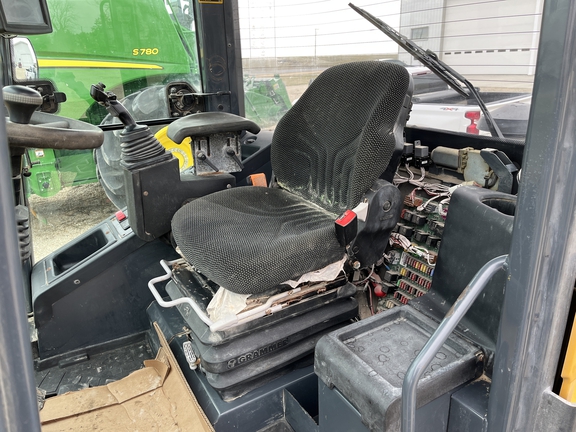 https://photos.machinefinder.com/80/9650180/64681517_large_18497.jpg