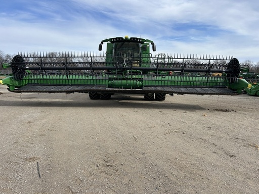 https://photos.machinefinder.com/36/10597736/77812951_large_62461.jpg