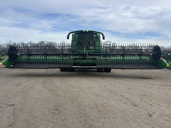 https://photos.machinefinder.com/69/10597769/77812886_large_17196.jpg