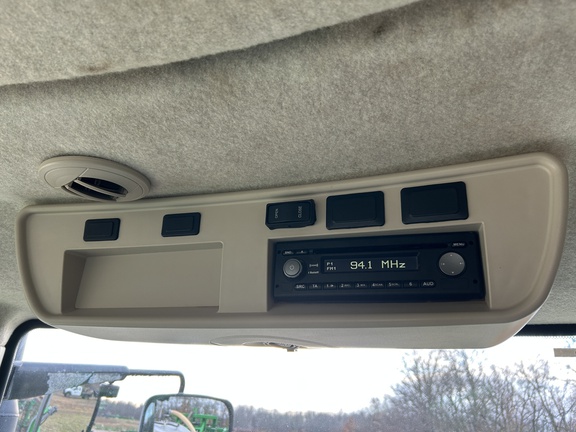 https://photos.machinefinder.com/56/10602156/70694275_large_47439.jpg