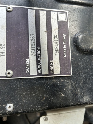 https://photos.machinefinder.com/37/10604137/68561252_large_12144.jpg