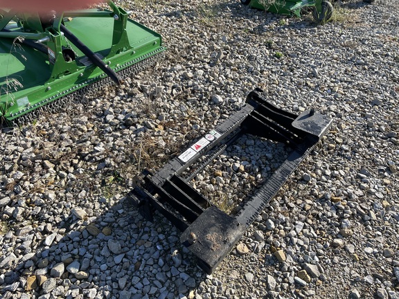 https://photos.machinefinder.com/36/10611436/75779713_large_19266.jpg