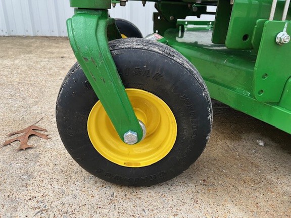 https://photos.machinefinder.com/69/10613669/68845159_large_67028.jpg
