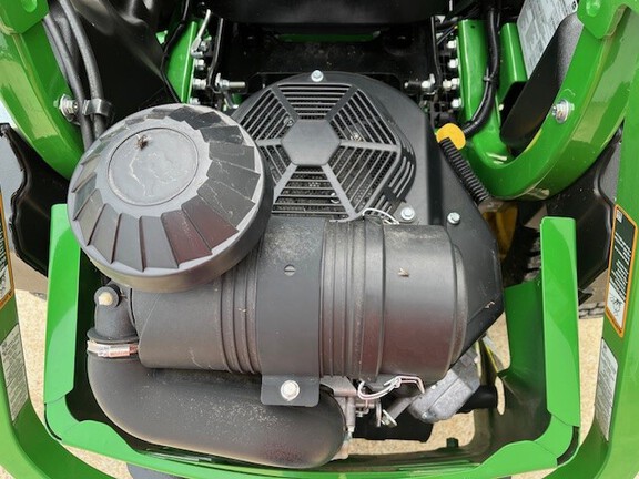 https://photos.machinefinder.com/69/10613669/68845137_large_24640.jpg
