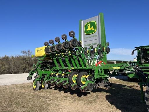 https://photos.machinefinder.com/06/9658506/62466319_large_58071.jpg