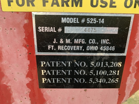 https://photos.machinefinder.com/20/10639120/68930647_large_79031.jpg