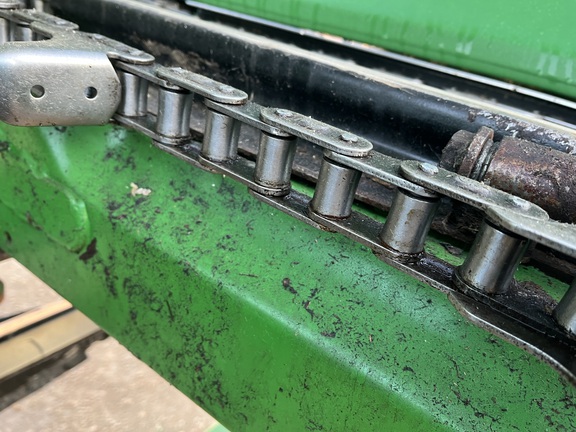 https://photos.machinefinder.com/52/10643452/68975334_large_47607.jpg