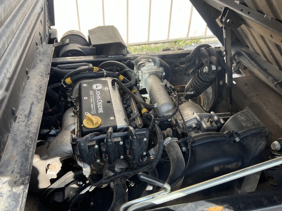 https://photos.machinefinder.com/99/10647299/69779283_large_67233.jpg