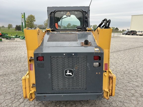 https://photos.machinefinder.com/79/10651479/72584455_large_60895.jpg