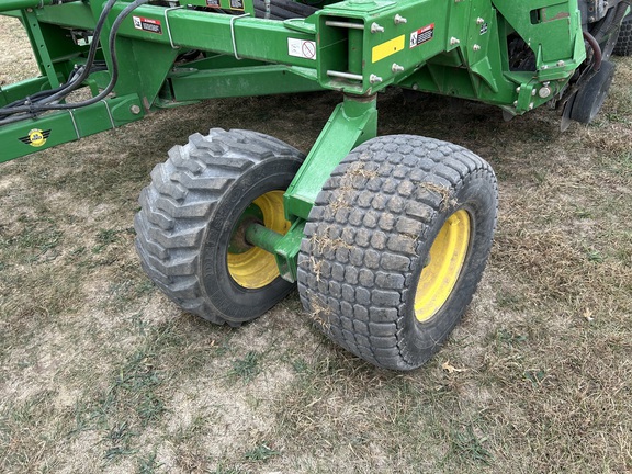 https://photos.machinefinder.com/87/10655487/69628162_large_11811.jpg