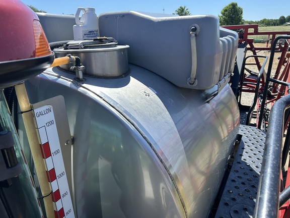 https://photos.machinefinder.com/14/9663214/73216972_large_26196.jpg