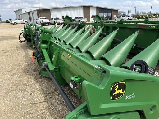https://photos.machinefinder.com/98/10671998/79394158_large_63961.jpg