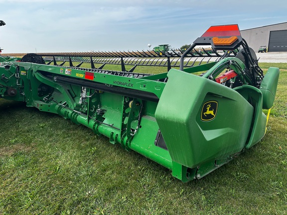 https://photos.machinefinder.com/52/10678352/75534057_large_43929.jpg