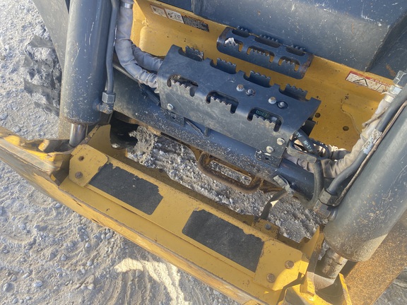 https://photos.machinefinder.com/36/10685336/77628093_large_84218.jpg