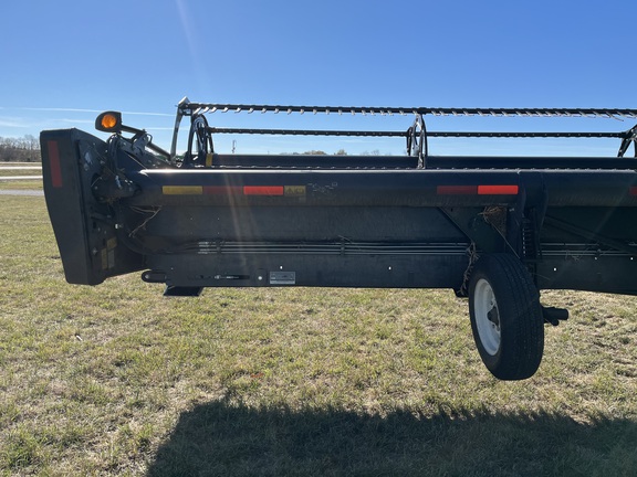 https://photos.machinefinder.com/54/10685354/69691445_large_74971.jpg