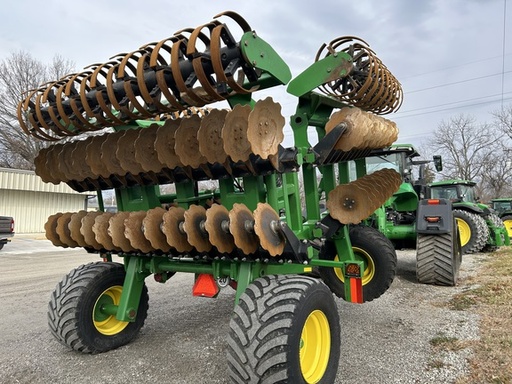 https://photos.machinefinder.com/48/10688548/70739737_large_30514.jpg