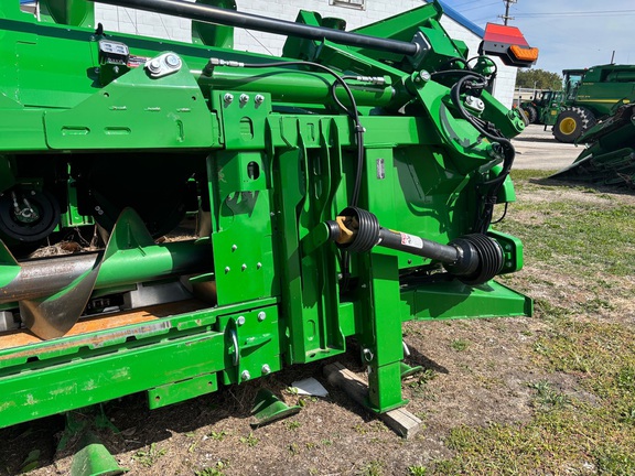 https://photos.machinefinder.com/01/10697301/75455044_large_26821.jpg