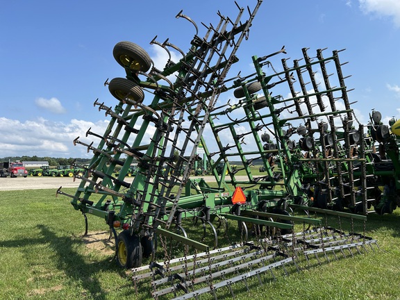 https://photos.machinefinder.com/23/10701123/74891000_large_70738.jpg