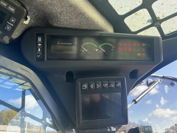 https://photos.machinefinder.com/33/10702533/69778596_large_45034.jpg