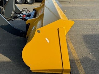 https://photos.machinefinder.com/50/10702850/69622893_large_69792.jpg