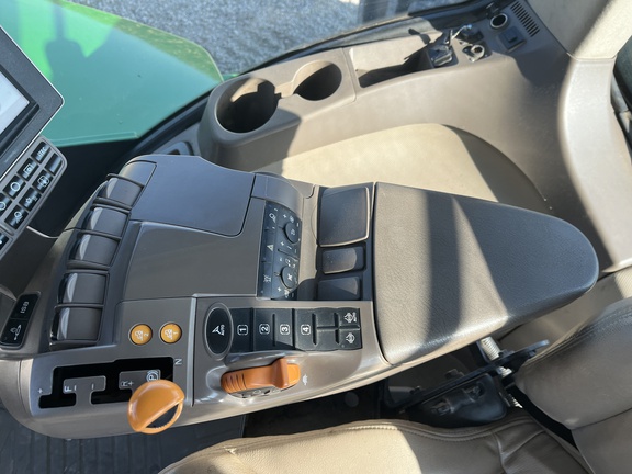 https://photos.machinefinder.com/12/10707812/75419681_large_77852.jpg