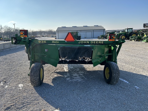 https://photos.machinefinder.com/00/10710700/70814932_large_88236.jpg