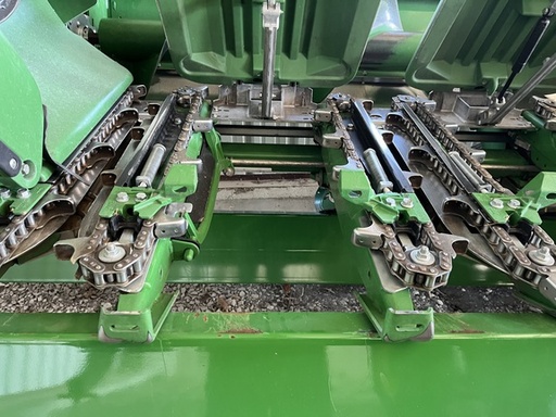 https://photos.machinefinder.com/70/10714970/69754897_large_93394.jpg