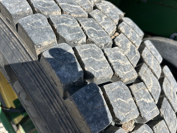 https://photos.machinefinder.com/23/10729023/71870754_large_11524.jpg
