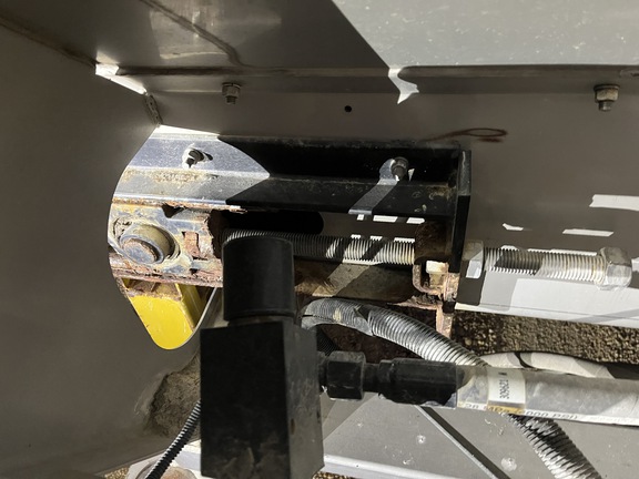 https://photos.machinefinder.com/08/10736108/69994274_large_94539.jpg