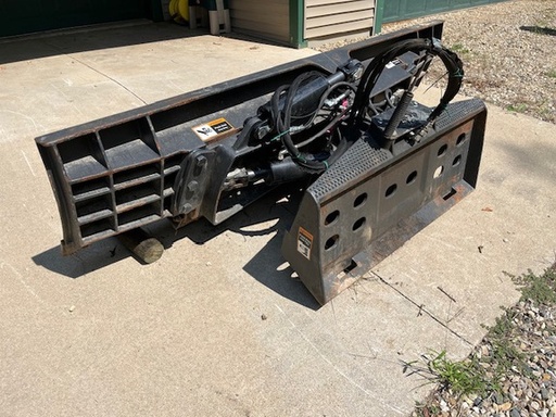 https://photos.machinefinder.com/14/10760814/70264401_large_17060.jpg