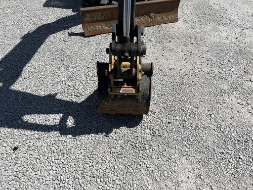 https://photos.machinefinder.com/45/10776245/72380307_large_74889.jpg