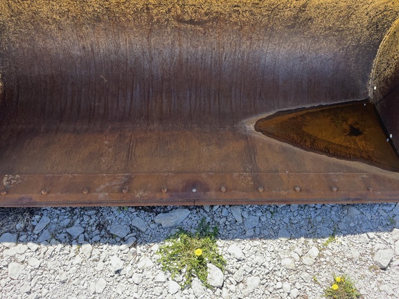https://photos.machinefinder.com/99/10799699/72380092_large_60057.jpg