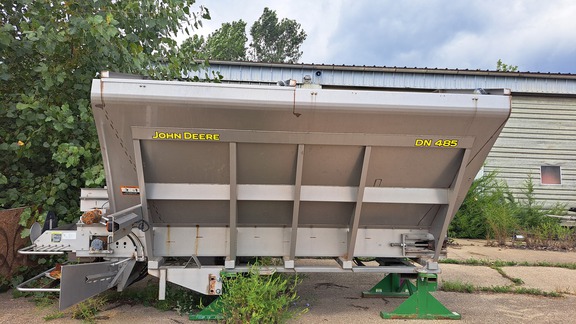 https://photos.machinefinder.com/00/10816900/75349124_large_89702.jpg