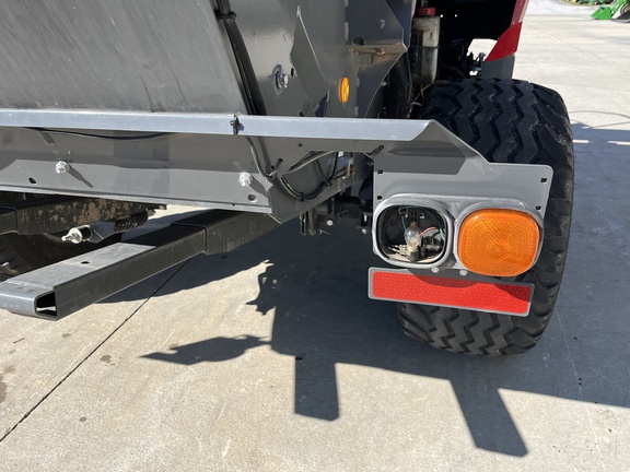 https://photos.machinefinder.com/38/10825738/76277606_large_99490.jpg