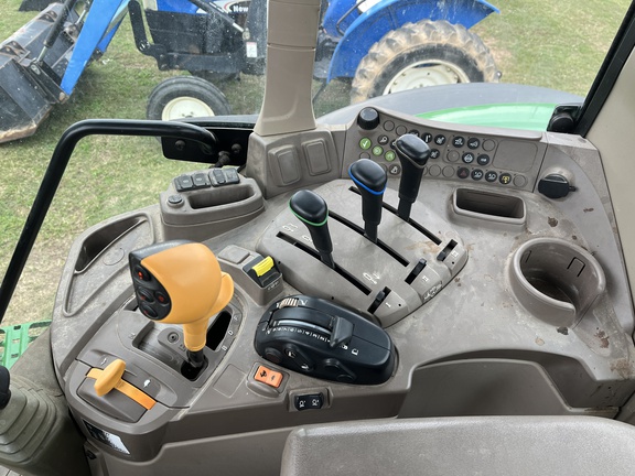 https://photos.machinefinder.com/53/10849953/76373780_large_15992.jpg
