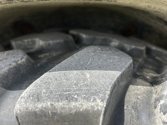 https://photos.machinefinder.com/20/10851620/72211222_large_62179.jpg