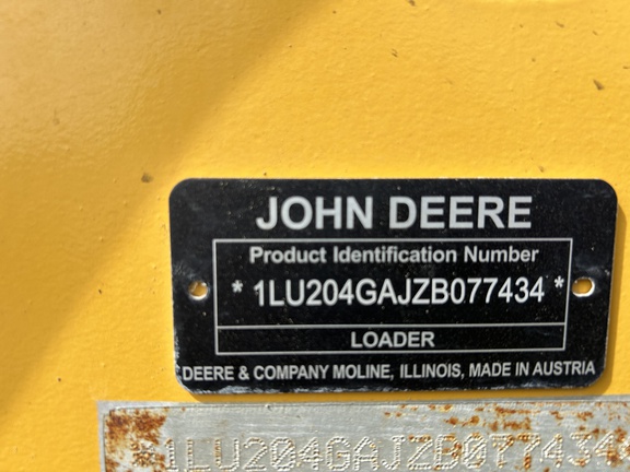 https://photos.machinefinder.com/20/10851620/72211224_large_32515.jpg