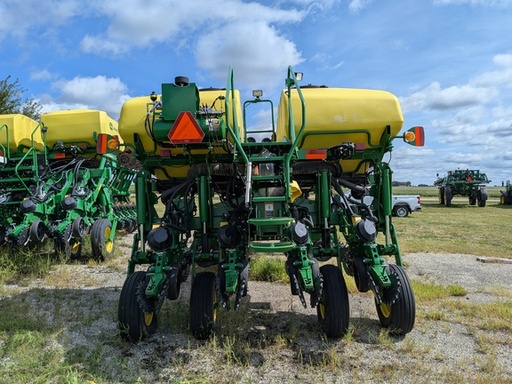 https://photos.machinefinder.com/18/10865618/75392317_large_11637.jpg