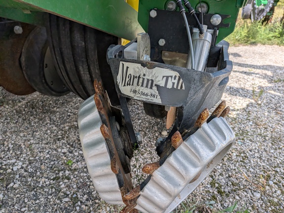 https://photos.machinefinder.com/18/10865618/75392324_large_37555.jpg