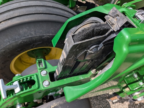 https://photos.machinefinder.com/18/10865618/75392328_large_76553.jpg