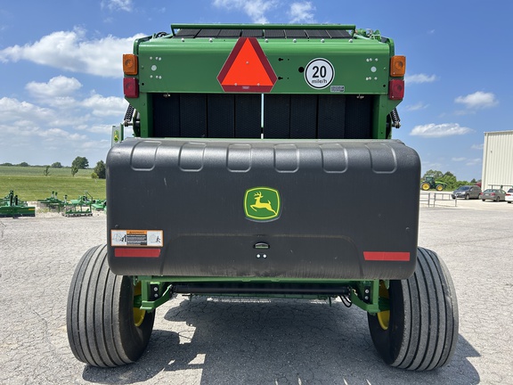 https://photos.machinefinder.com/70/10865670/73127502_large_60098.jpg
