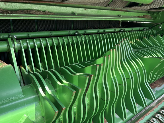 https://photos.machinefinder.com/70/10865670/73127541_large_42636.jpg