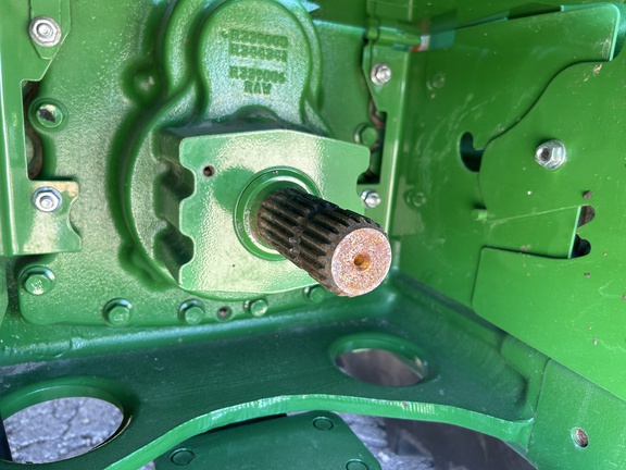 https://photos.machinefinder.com/82/10867482/76618631_large_39183.jpg