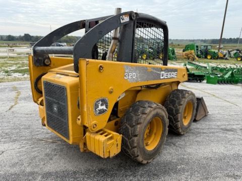 https://photos.machinefinder.com/73/10869573/76162904_large_93520.jpg